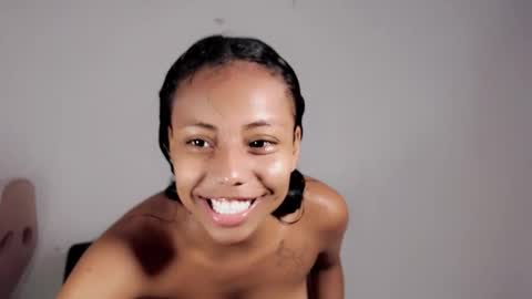 Snapshot of jasmin_brunette_ chatting on 11/04/25, 11:48 Jasmin online show from 11/04/25, 11:48