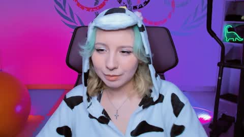 Jasmine online show from 01/04/25, 05:05