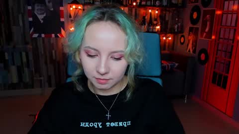 Jasmine online show from 01/05/25, 08:11