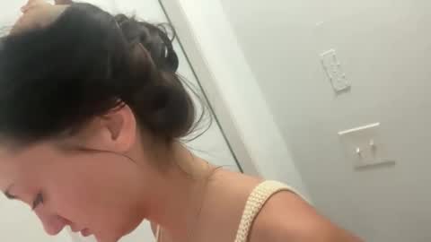 Jasmine Tate online show from 11/07/25, 02:39