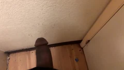 Snapshot of jasontv56 chatting on 10/29/25, 01:41 jasontv56 online show from 10/29/25, 01:41