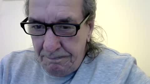 Snapshot of jaspal55 chatting on 12/31/24, 12:25 jaspal55 online show from 12/31/24, 12:25