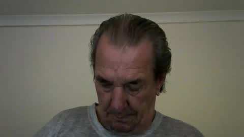 Snapshot of jaspal55 chatting on 09/13/25, 01:44 jaspal55 online show from 09/13/25, 01:44