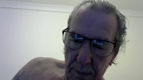 Snapshot of jaspal55 chatting on 09/14/25, 01:10 jaspal55 online show from 09/14/25, 01:10