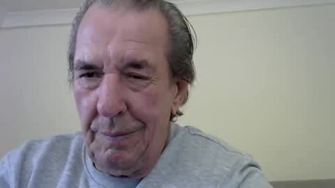 Snapshot of jaspal55 chatting on 09/15/25, 12:38 jaspal55 online show from 09/15/25, 12:38