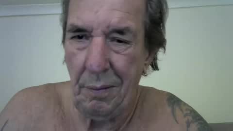 Snapshot of jaspal55 chatting on 09/19/25, 10:05 jaspal55 online show from 09/19/25, 10:05