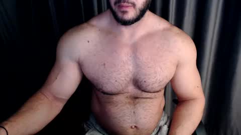 Snapshot of jasphermscl chatting on 01/16/25, 01:37 JaspherMscl online show from 01/16/25, 01:37