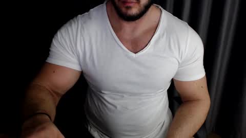 Snapshot of jasphermscl chatting on 01/18/25, 01:08 JaspherMscl online show from 01/18/25, 01:08