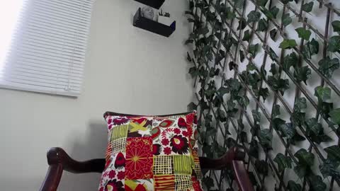 Snapshot of jasson_king01 chatting on 01/02/25, 02:02 JKing online show from 01/02/25, 02:02