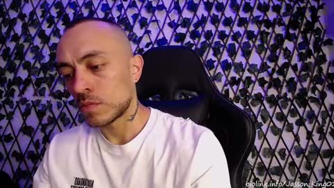 Snapshot of jasson_king01 chatting on 09/10/25, 11:05 JKing online show from 09/10/25, 11:05