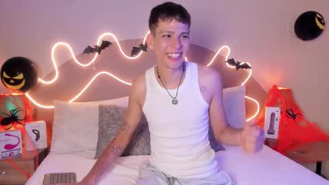 J A S S O N  online show from 10/25/25, 03:18