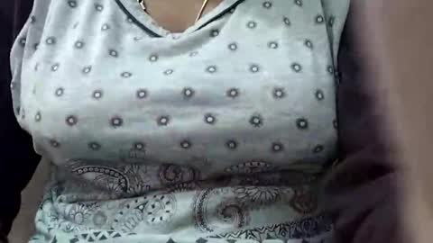 jasspreettt online show from 11/18/25, 03:34