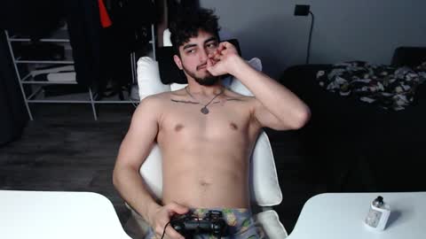 Snapshot of jastin_black chatting on 02/04/25, 08:38 Jastin online show from 02/04/25, 08:38