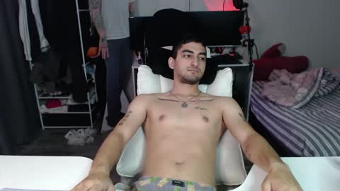 Snapshot of jastin_black chatting on 10/10/25, 10:14 Jastin online show from 10/10/25, 10:14