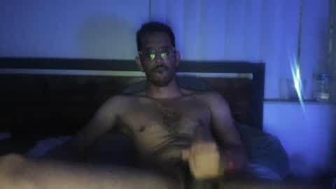  Jorge  online show from 12/30/24, 06:31