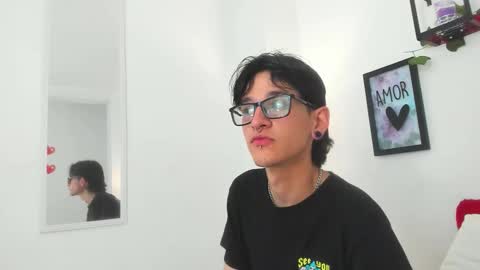 jax25_os online show from 10/02/25, 07:21