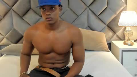 Snapshot of jax_black chatting on 09/29/25, 12:21 jax black online show from 09/29/25, 12:21
