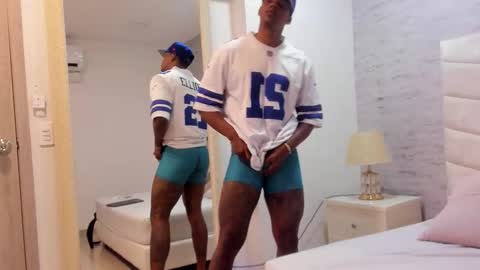 jax black online show from 11/24/25, 07:13