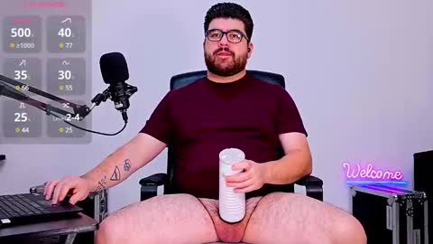 Jax Luna online show from 01/01/25, 03:34