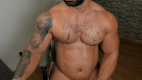 JaxonHunk online show from 10/05/25, 02:54