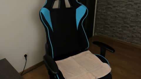 JaxonHunk online show from 10/10/25, 11:37