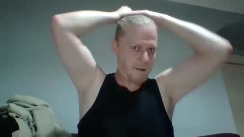 Snapshot of jaxx7777 chatting on 12/31/24, 02:40 jaxx7777 online show from 12/31/24, 02:40