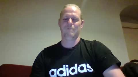 Snapshot of jaxx7777 chatting on 02/27/25, 04:20 jaxx7777 online show from 02/27/25, 04:20