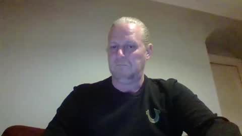 Snapshot of jaxx7777 chatting on 10/25/25, 03:14 jaxx7777 online show from 10/25/25, 03:14