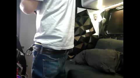 Snapshot of jaxxxdaddy chatting on 12/23/24, 07:20 jax online show from 12/23/24, 07:20