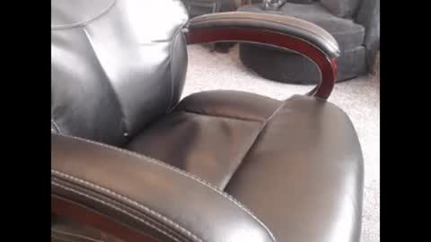 Snapshot of jayboo777 chatting on 02/03/25, 08:03 sissy gurl online show from 02/03/25, 08:03
