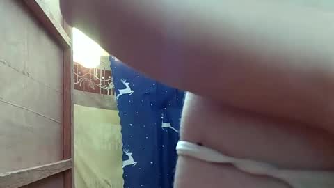 jaycee_x online show from 10/23/25, 05:51