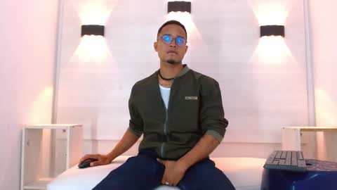 Jayden Morris online show from 10/13/25, 07:03