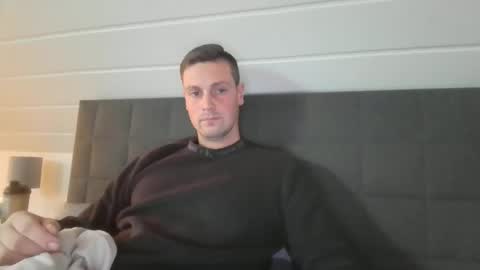 Snapshot of jayfex97 chatting on 10/03/25, 02:58 jayfex97 online show from 10/03/25, 02:58