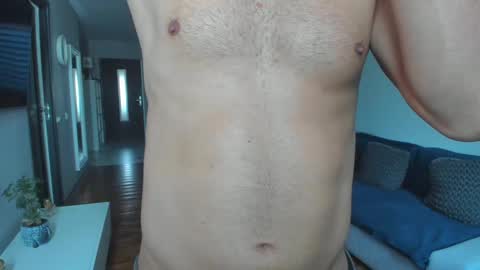Snapshot of jaysson18 chatting on 03/05/25, 12:33 Jaysson online show from 03/05/25, 12:33