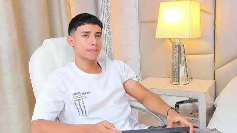 jaze_bradley online show from 02/20/25, 02:46