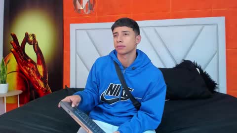 jaze_bradley online show from 03/07/25, 11:18