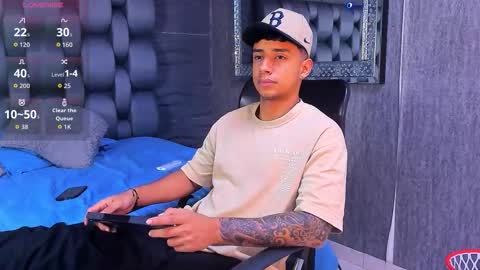 jaze_bradley online show from 10/01/25, 11:27