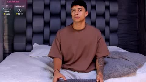 jaze_bradley online show from 10/21/25, 11:22