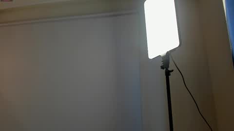 Snapshot of jazlin_angels chatting on 10/06/25, 06:11 JAZLIN ANGELS online show from 10/06/25, 06:11