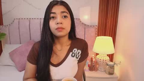 Jazmin online show from 11/07/25, 08:31