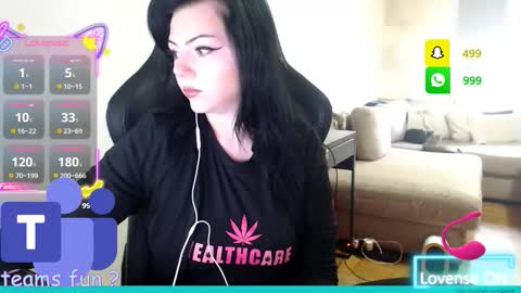 Snapshot of jazzminneloove chatting on 11/26/25, 09:54 jazzminneloove online show from 11/26/25, 09:54