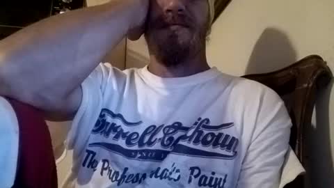 Snapshot of jbig329880 chatting on 10/26/25, 11:31 jbig329880 online show from 10/26/25, 11:31