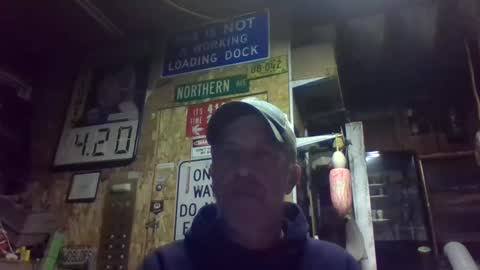Snapshot of jdgiddy69 chatting on 09/13/25, 03:39 jdgiddy69 online show from 09/13/25, 03:39