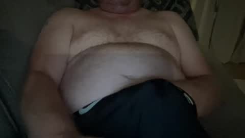 jdog31982 online show from 10/14/25, 09:43