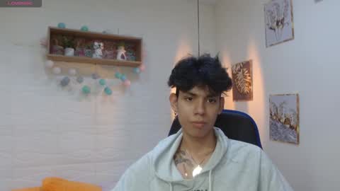 Snapshot of jeander186 chatting on 10/14/25, 03:57 jeander186 online show from 10/14/25, 03:57