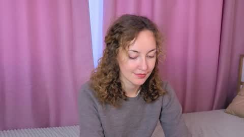 Snapshot of jeanetteswanson chatting on 10/09/25, 09:07 Kelly online show from 10/09/25, 09:07