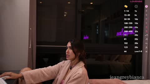 Snapshot of jeangreybianca chatting on 10/20/25, 07:47 Bianca online show from 10/20/25, 07:47