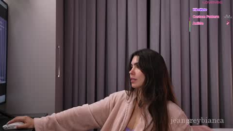 Snapshot of jeangreybianca chatting on 10/21/25, 08:09 Bianca online show from 10/21/25, 08:09