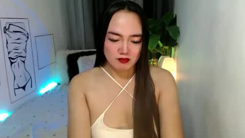 Snapshot of jeanwants2play chatting on 09/17/25, 07:48 Jeanwants2play online show from 09/17/25, 07:48