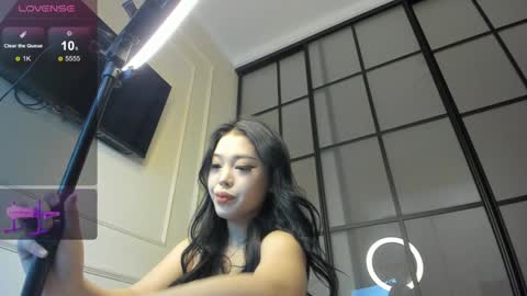 Snapshot of jee__son chatting on 02/05/25, 03:31 jee__son online show from 02/05/25, 03:31